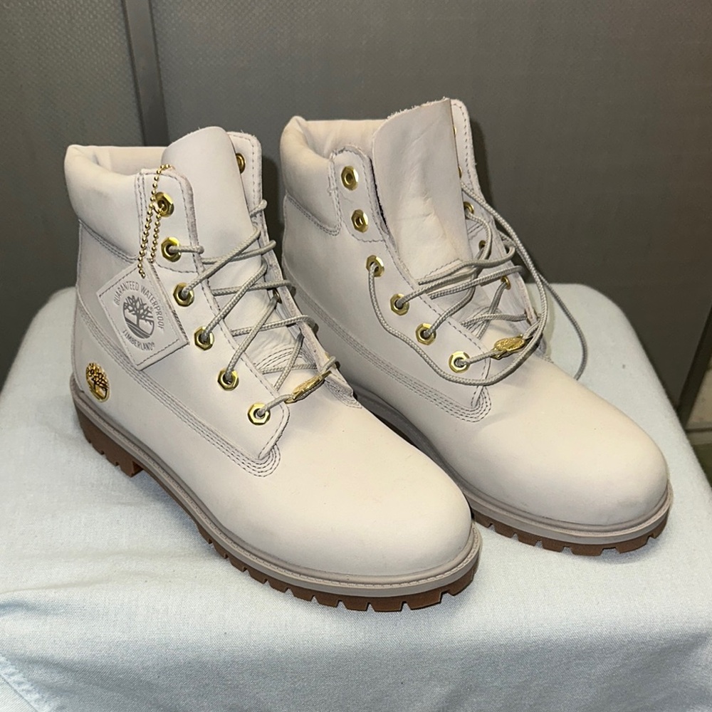 Timberland Cream Combat Boots with Lace-Up Design